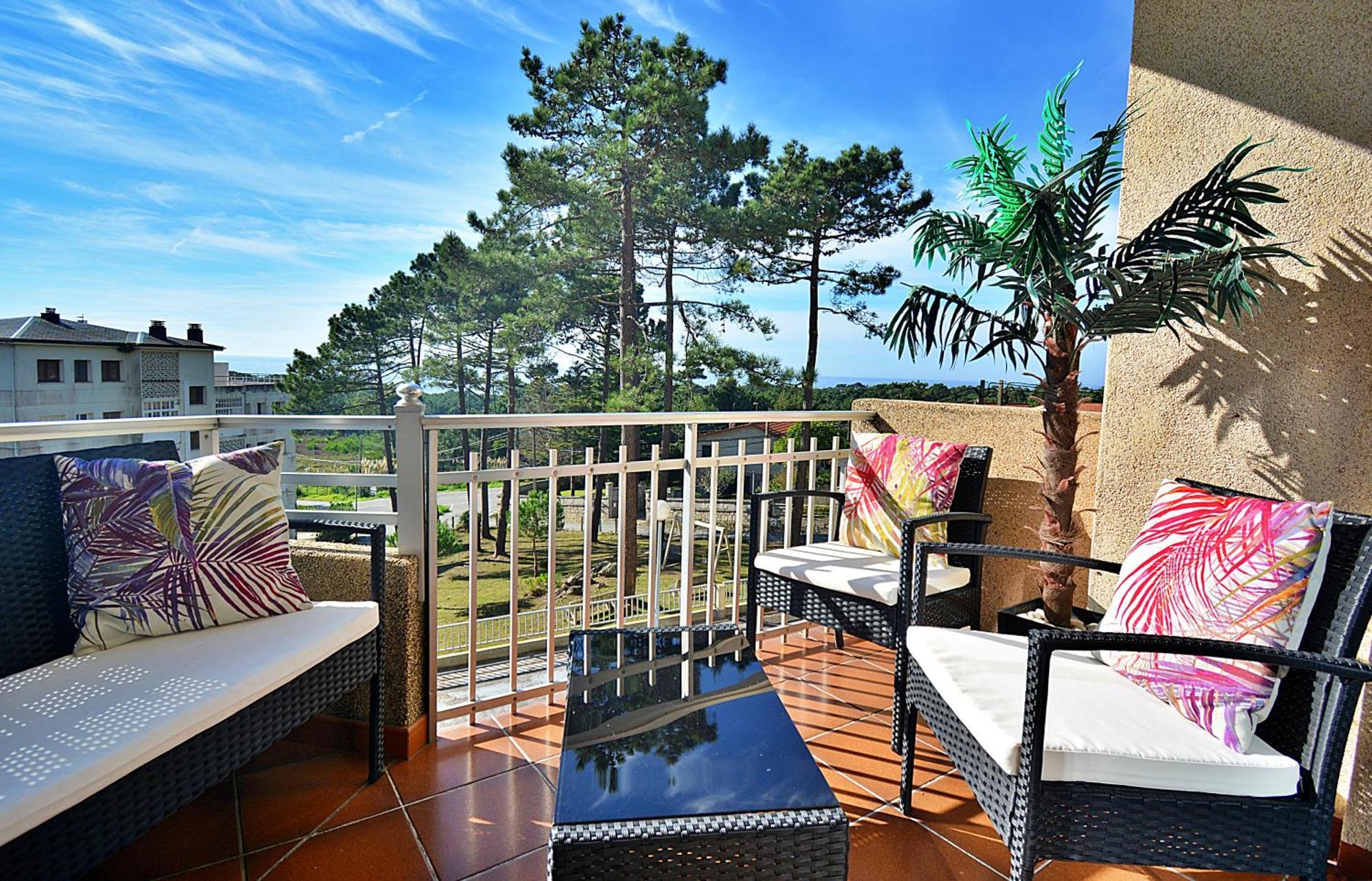 Galihost - Apartamento Con Vistas En Pedras Negras O Grove Eksteriør bilde