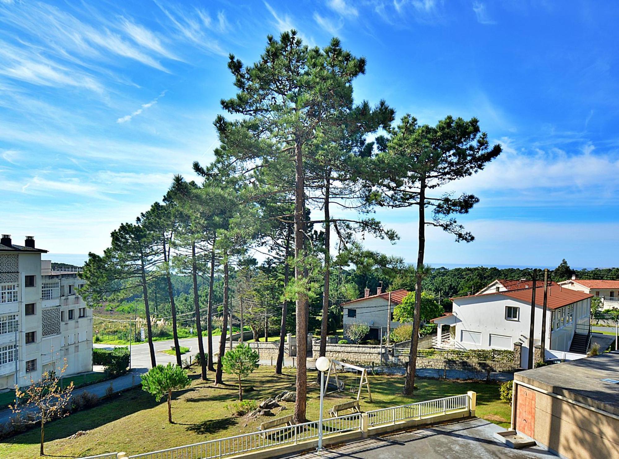 Galihost - Apartamento Con Vistas En Pedras Negras O Grove Eksteriør bilde